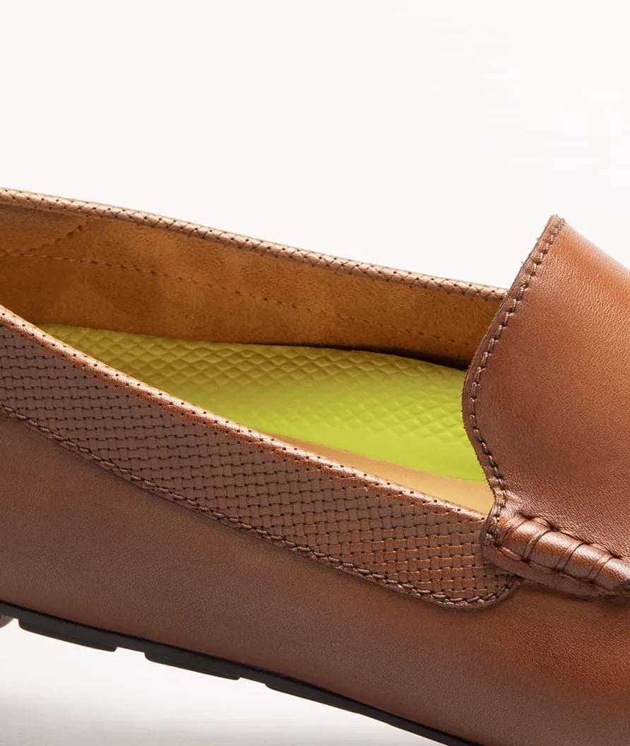 MOTOR KNIT PENNY LOAFER