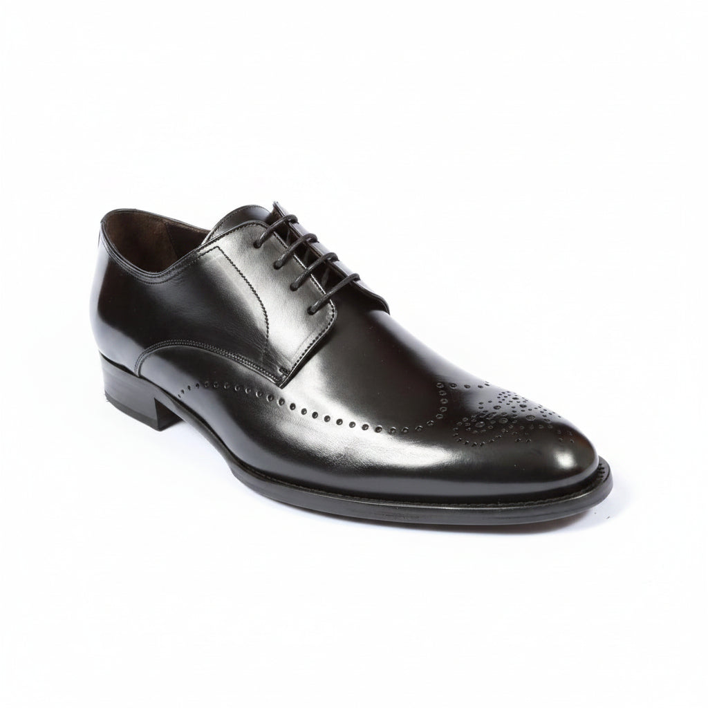 VICTOR PERFORATED WING TIP
